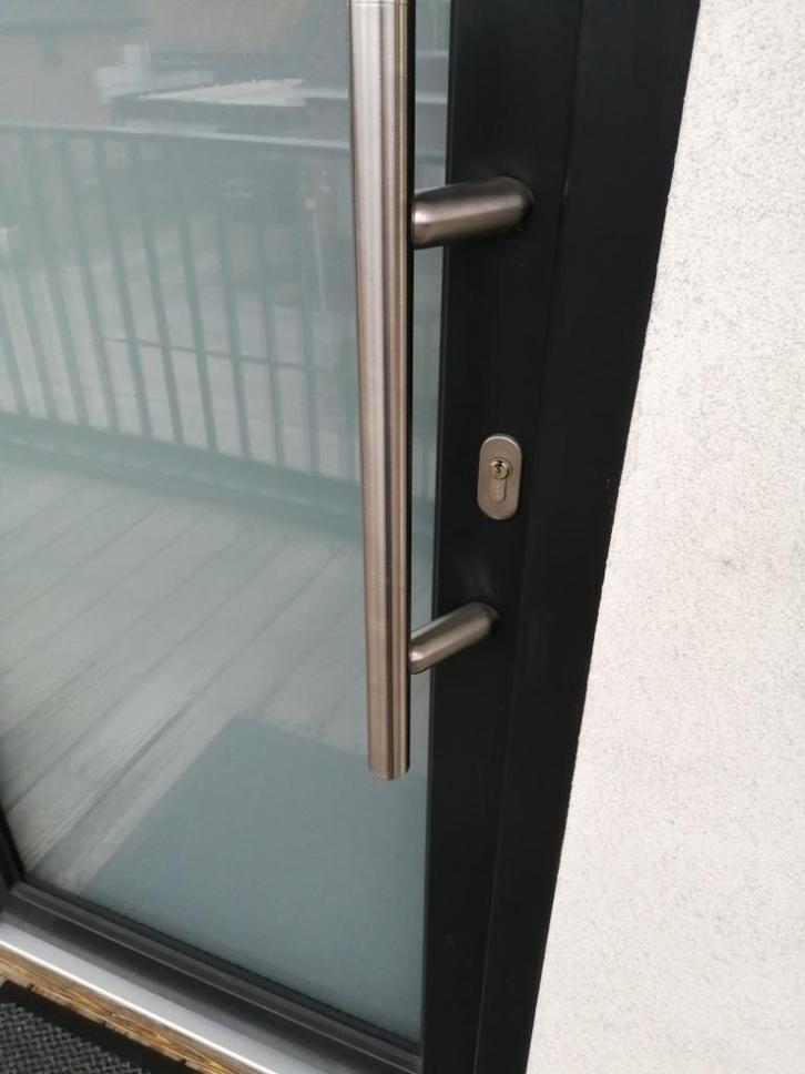 Inox deurgreep, Doe-het-zelf en Bouw, Hang- en Sluitwerk, Zo goed als nieuw, Klink of Kruk, Inox, Ophalen