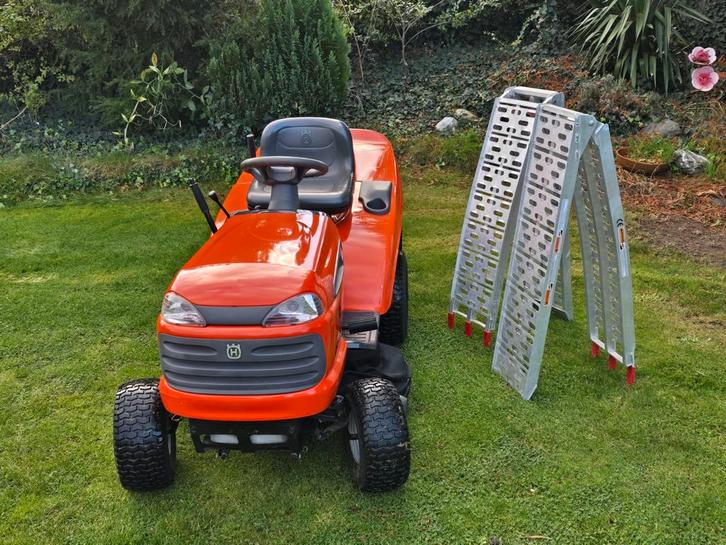 Husqvarna CT151, Tuin en Terras, Zitmaaiers, Ophalen