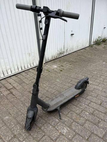 Ninebot g30, Enlèvement, Comme neuf, Step électrique (E-scooter), Ninebot segway