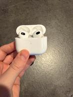 Airpods 3e generatie, Ophalen of Verzenden, Gebruikt, In oorschelp (earbud), Bluetooth