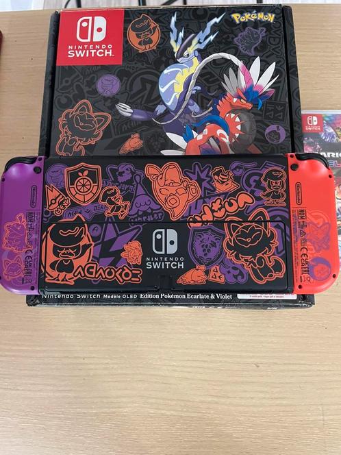 Nintendo Switch OLED Scarlet en Purple Pokémon-editie, Games en Spelcomputers, Spelcomputers | Nintendo Switch, Zo goed als nieuw