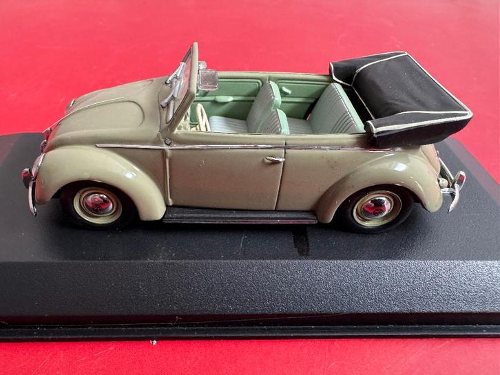 MINICHAMPS VW Kever Cabrio BEIGE (Model uit 1949) 1/43, Hobby en Vrije tijd, Modelauto's | 1:43, Gebruikt, MiniChamps, Ophalen of Verzenden