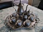 Zinken koffie servies, Ophalen