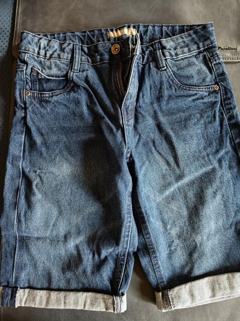 Jeans short 158, Ophalen of Verzenden, Zo goed als nieuw