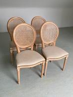 vier gebroken witte gestoffeerde stoelen, Ophalen, Gebruikt, Riet of Rotan, Wit