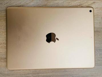 Apple iPad 5 wifi goud 32GB + smartcover + voeding beschikbaar voor biedingen