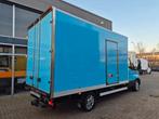 Iveco Daily 35S18 3.0D Koffer/ Xenon/ Airco (bj 2022), Auto's, 4 deurs, 4 cilinders, Iveco, Blauw