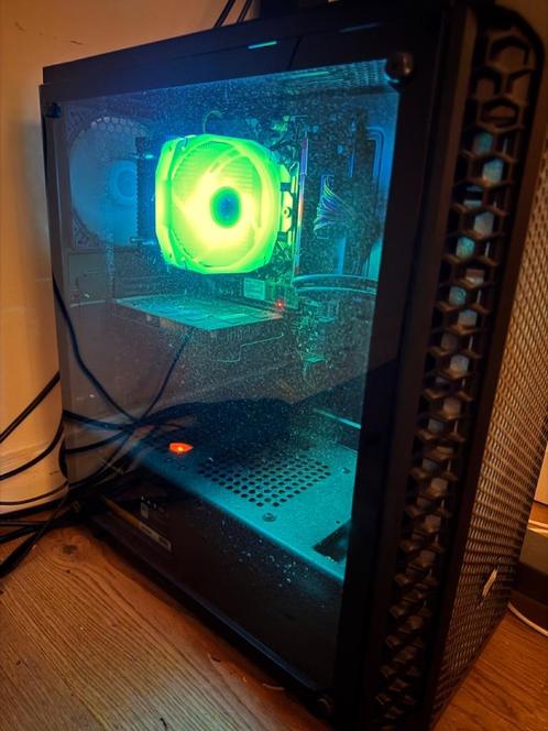 Budget Game PC, Computers en Software, Desktop Pc's, Zo goed als nieuw, 3 tot 4 Ghz, SSD, 8 GB, Met videokaart, Gaming, Ophalen