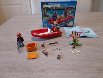 PLAYMOBIL Rubberboot met stropers 5559 disponible aux enchères