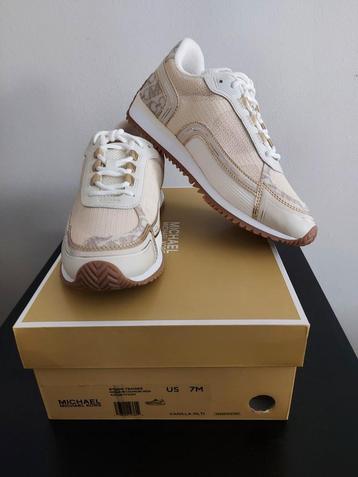 Michael Kors dames sneakers Byrdie Trainer maat 7 = 37 beschikbaar voor biedingen