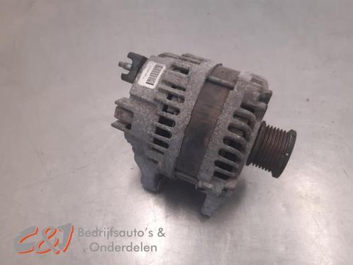 Dynamo van een Renault Trafic, Auto-onderdelen, Motor en Toebehoren, Renault, Gebruikt, 3 maanden garantie, Ophalen of Verzenden