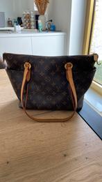 Louis vuiton handtas, Handtassen en Accessoires, Tassen | Damestassen, Ophalen, Zo goed als nieuw, Handtas