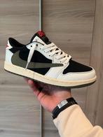 Air Jordan 1 low travis black Olive 42, Enlèvement, Comme neuf