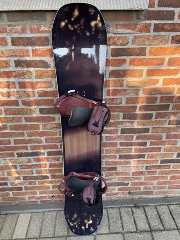 Snowboard Wedze 158 cm in zeer goede staat beschikbaar voor biedingen