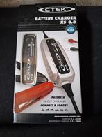 Chargeur batterie neuf., Motos, Neuf