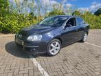 VW JETTA 1.6TDI 🧊 AIRCO 🌍 GPS ✅, Voorwielaandrijving, Euro 5, Zwart, 4 cilinders
