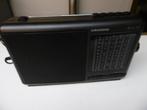 VINTAGE GRUNDIG 175 EN FONCTION NEUF 220volts AVEC FM, Antiquités & Art, Envoi