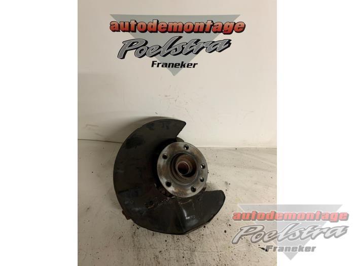 Fusee rechts-voor van een Volkswagen Transporter, Auto-onderdelen, Ophanging en Onderstel, Volkswagen, Gebruikt, 3 maanden garantie