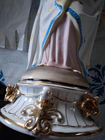 Beeld Maria en kind beschikbaar voor biedingen