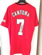 Eric Cantona a dédicacé le maillot de football de Manchester, Sports & Fitness, Maillot, Enlèvement ou Envoi, Neuf