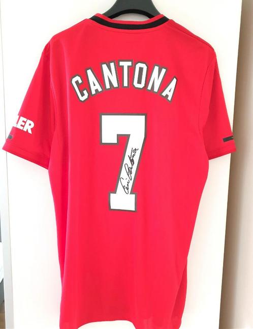 Eric Cantona a dédicacé le maillot de football de Manchester, Sports & Fitness, Football, Neuf, Maillot, Enlèvement ou Envoi
