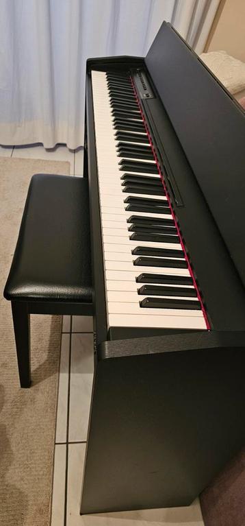 ROLAND DIGITAL F-110 Piano + kruk!, Ophalen, Zwart, Piano, Digitaal