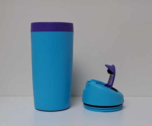 Tupperware « Eco Coffee Cup » Isotherm - Bleu Mauve - Promo, Maison & Meubles, Cuisine| Tupperware, Neuf, Boîte, Bleu, Violet