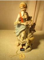 Mooi Vintage Beeld 'Meisje met Schaap' - By Leonardo - 26cm, Verzenden, Zo goed als nieuw, Mens
