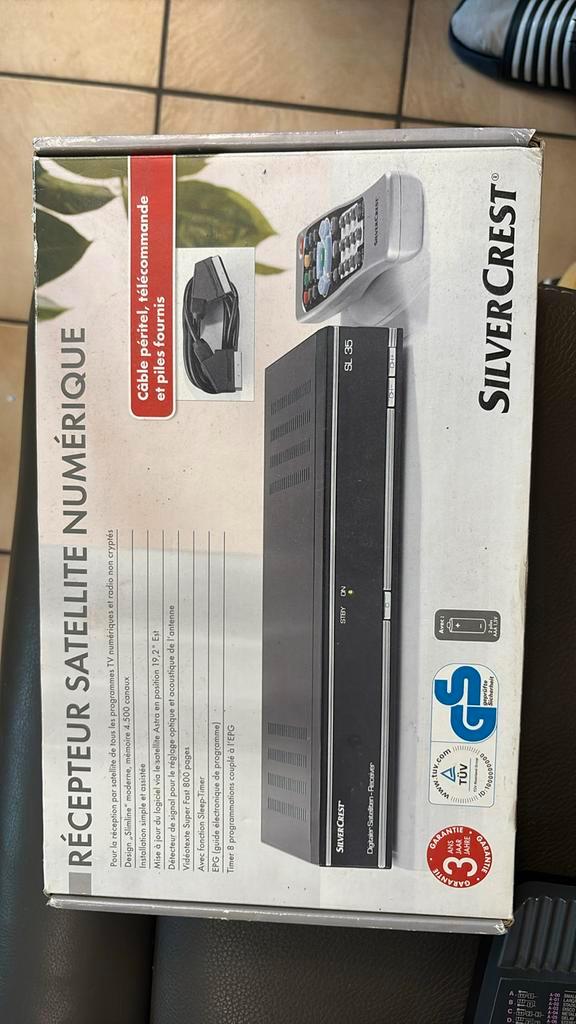 Satellietontvanger SilverCrest, Audio, Tv en Foto, Schotelantennes, Nieuw, (Schotel)antenne-accessoires, Overige merken, Ophalen of Verzenden