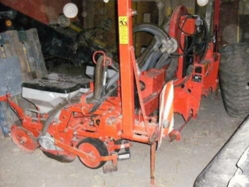 maisplanter kuhn 6 rijen, Zakelijke goederen, Landbouw | Aardappelen, Groenten, Fruit en Vlees, Ophalen