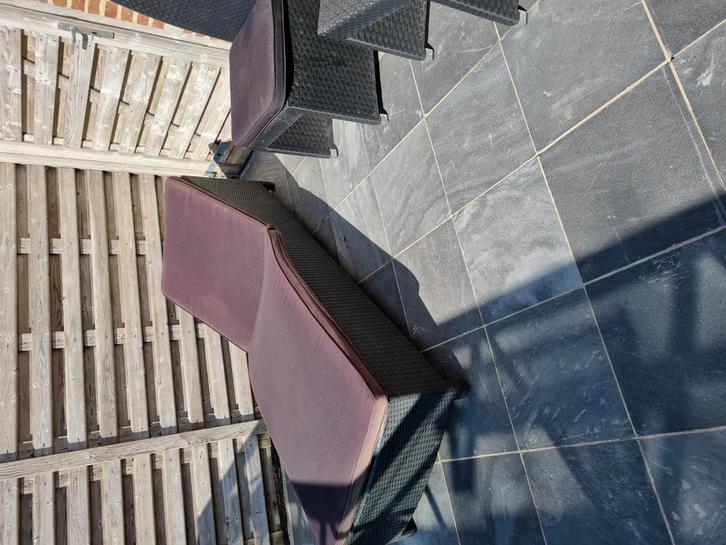 Legbed + 4 stoelen, Tuin en Terras, Ligbedden, Nieuw, Kunststof, Verstelbaar, Ophalen