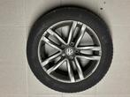 4 winterbanden Volkswagen (Continental) maat 215/55R17HXL, Auto-onderdelen, Banden en Velgen, Ophalen, Banden en Velgen, 17 inch