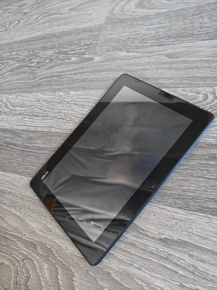 Asus Android Tablet, Computers en Software, Android Tablets, Gebruikt, Wi-Fi, 10 inch, 16 GB, Uitbreidbaar geheugen, Usb-aansluiting