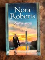 Nora Roberts Zijden prooi, Ophalen of Verzenden, Zo goed als nieuw