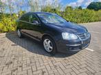 VW JETTA 1.6 CR TDi GPS 🌍 AIRCO ❄️ trekhaak 👍, Voorwielaandrijving, Zwart, 4 cilinders, Zwart