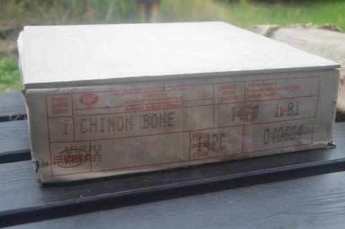 Vloertegels in Gresporselein - Chinon Bone: Gebroken Wit, Doe-het-zelf en Bouw, Tegels, Nieuw, Vloertegels, Keramiek, 20 tot 40 cm
