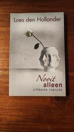 Nooit Alleen - Loes den Hollander, Boeken, Ophalen of Verzenden, Gelezen