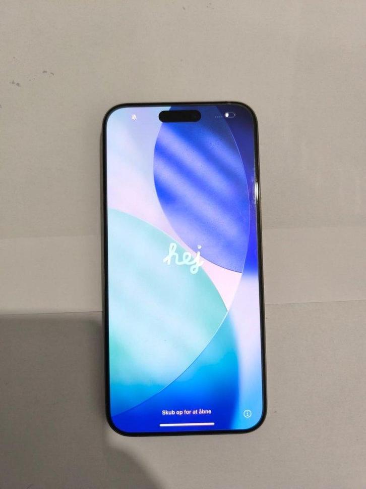 iPhone 15 Pro Max Titanium 256 Go, Télécoms, Téléphonie mobile | Apple iPhone, Comme neuf, 256 GB, Sans abonnement, Sans simlock