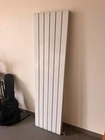 Verticale radiator van aluminium, Doe-het-zelf en Bouw, Verwarming en Radiatoren, Ophalen, Radiator, Minder dan 60 cm, Zo goed als nieuw