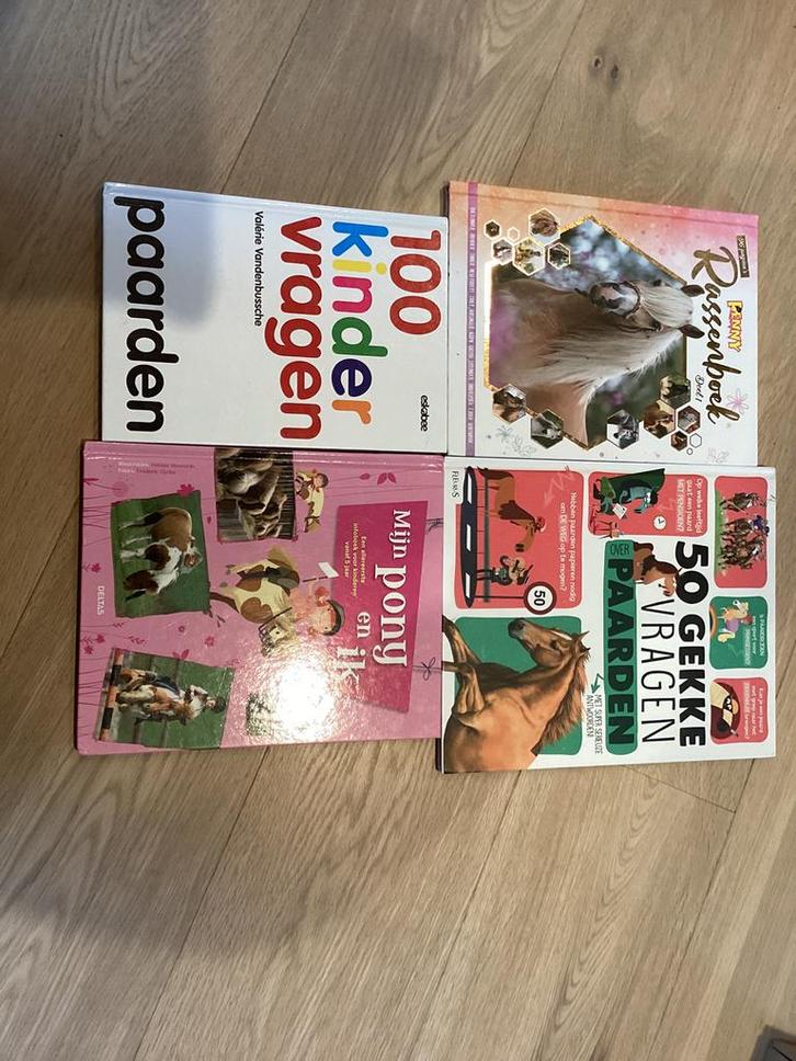 Paarden - informatieboeken voor de paardenliefhebber, Boeken, Kinderboeken | Jeugd | onder 10 jaar, Zo goed als nieuw, Non-fictie