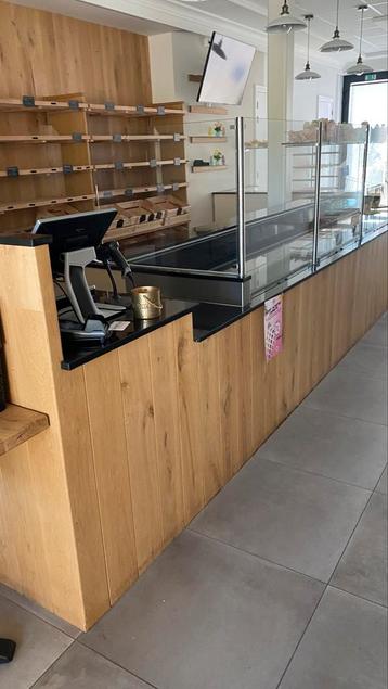 Koeltoonbank beschikbaar voor biedingen