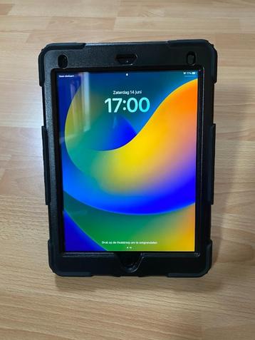 Ipad 5th 32GB WIFI + 4G  beschikbaar voor biedingen