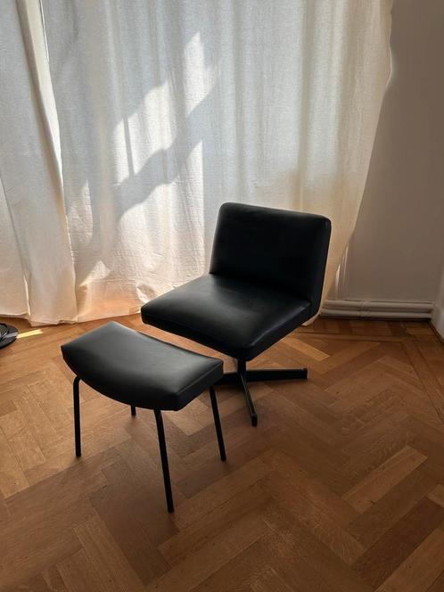 Lounge chaise, Huis en Inrichting, Stoelen, Gebruikt, Eén, Leer, Zwart, Ophalen of Verzenden