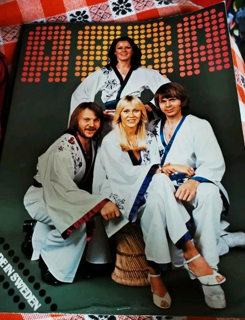 Abba, 1977 wanneer het allemaal begon boek , Nederlands., Verzamelen, Muziek, Artiesten en Beroemdheden, Zo goed als nieuw, Boek, Tijdschrift of Artikel