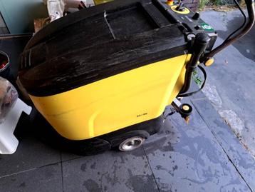 Schrobmachine karcher, Enlèvement, Utilisé, Machine de nettoyage à brosse