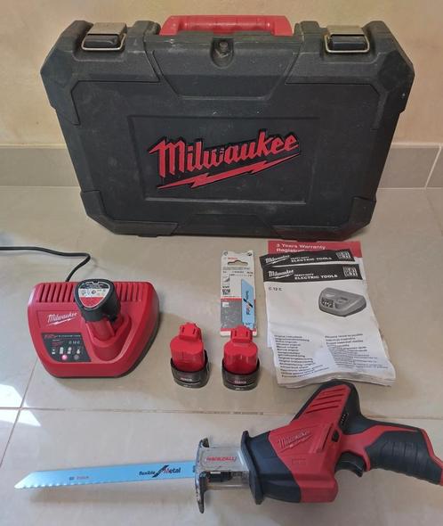 HACKZALL - MILWAUKEE C 12 HZ compacte sabelzaag, Doe-het-zelf en Bouw, Gereedschap | Zaagmachines, Gebruikt, Reciprozaag, Ophalen of Verzenden
