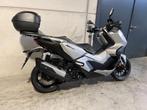 Honda ADV350 met topcase (bj 2022), Motoren, Scooter, Bedrijf, 350 cc, 12 t/m 35 kW