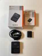 Sony batterij en oplader, Audio, Tv en Foto, Fotografie | Accu's en Batterijen, Ophalen of Verzenden, Zo goed als nieuw