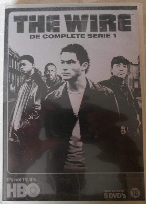 DVD - The Wire - Seizoen 1 • HBO, Cd's en Dvd's, Dvd's | Thrillers en Misdaad, Zo goed als nieuw, Vanaf 16 jaar, Ophalen of Verzenden
