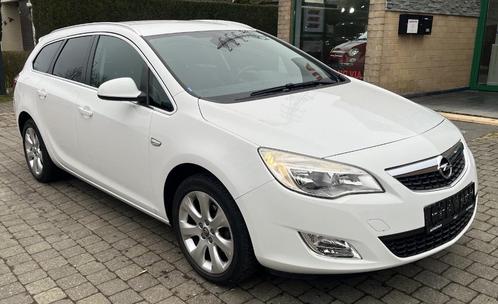 Opel Astra ** 1J GARANTIE ** GEKEURD ** LEZ OK ** 182€/maand, Auto's, Opel, Bedrijf, Te koop, Astra, ABS, Airbags, Airconditioning